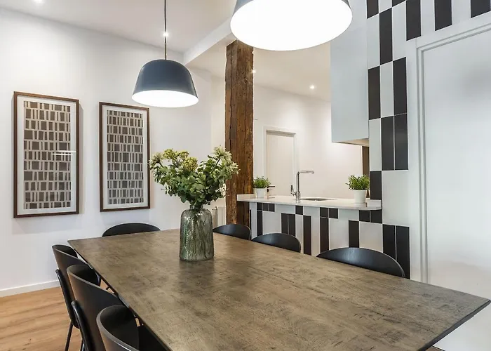 The Collection - Joy * 圣塞瓦斯蒂安